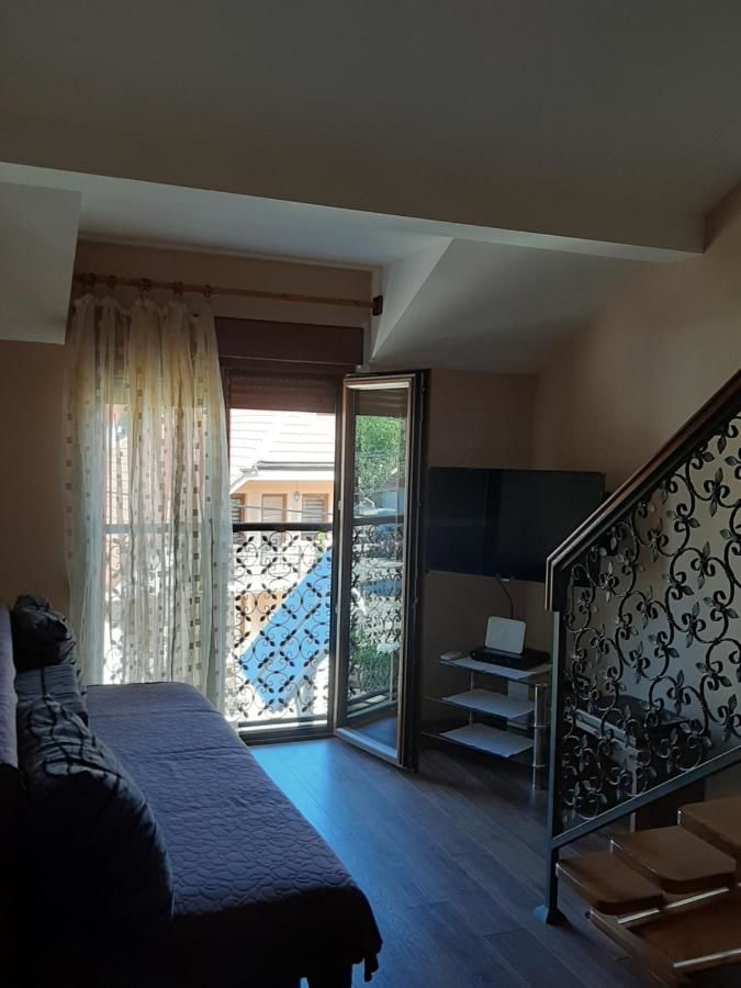 Апартаменты APARTMANI MIA VUKSANOVIC Цетине-33