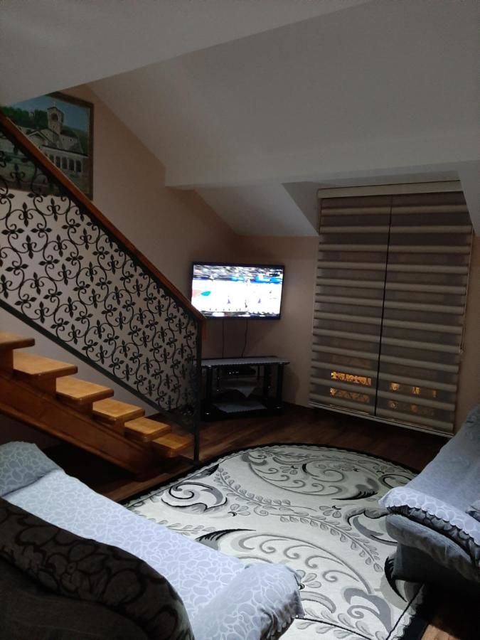 Апартаменты APARTMANI MIA VUKSANOVIC Цетине-7